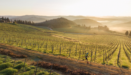 Mocne, biało-czerwone, ściganie na Chianti Ultra Trail by UTMB®