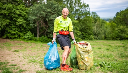 Bieganie po czystych ścieżkach - Akcja Sprzątanie Ślęży