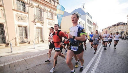 7 maratonów w 7 dni, czyli World Marathon Challenge Miłosza Pasiecznika