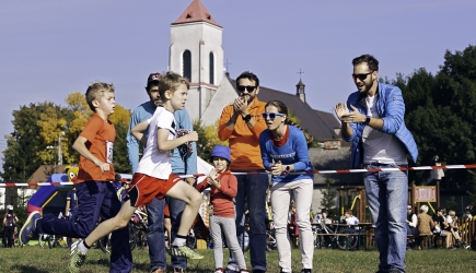 Jak trenować dziecko? Zwykła codzienna aktywność vs. specjalistyczny trening.