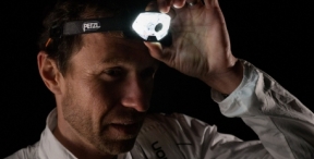 Pstryk i stała się jasność - test czołówki Petzl NAO RL
