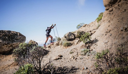TransGranCanaria 2024 w pogoni za Andrzejem Witkiem i Courtney Daulwater